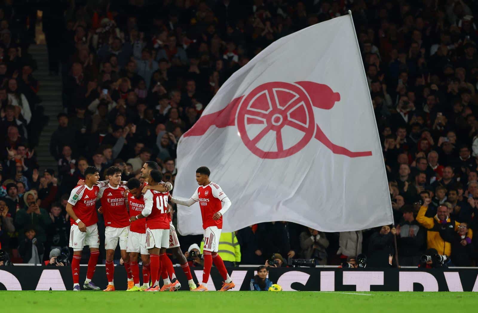 “โปรแกรม พรีเมียร์ลีก อังกฤษ 22-25 พ.ย. 68”, “Arsenal vs Tottenham ถ่ายทอดสด”, “ช่องทางดูบอลสดพรีเมียร์ลีก 23 พ.ย. 2025 “Arsenal vs Tottenham Emirates Stadium 23 Nov 2025”